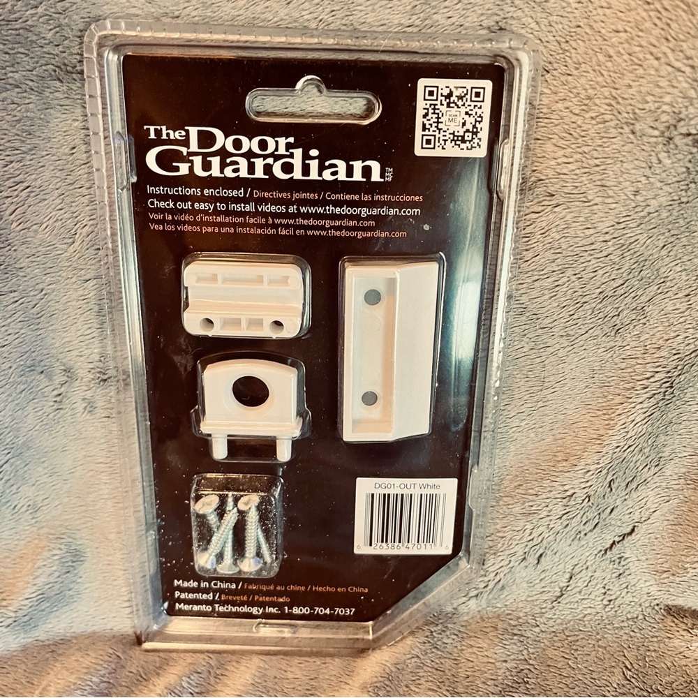 The Door Guardian Outswinging Door Lock - White - Picture 2 of 2